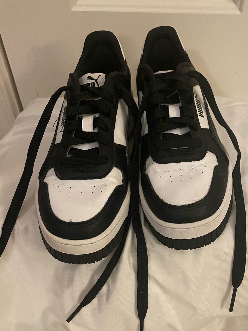 Puma kids Black and White Low-Top Sneakers